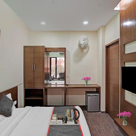 Hotel O Royal Regency Ghaziabad Exterior foto